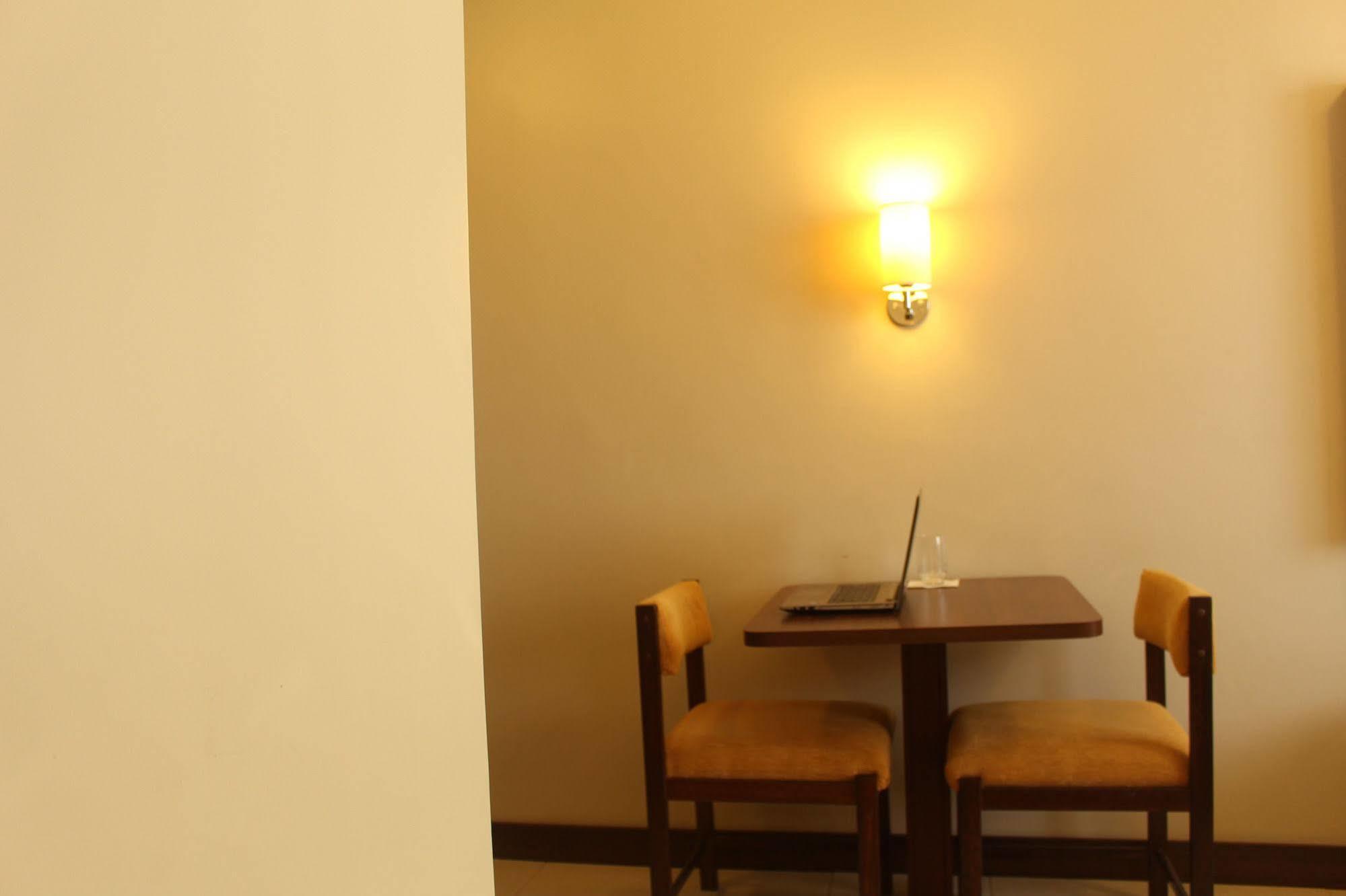 Aracoara Hotel Бразилиа Экстерьер фото